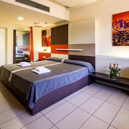 Motel Autosole Vip Castelnuovo Scrivia Exteriör bild